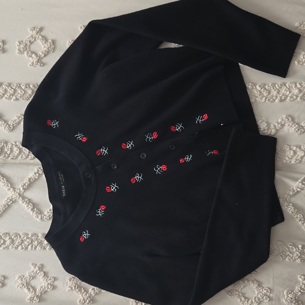 SHEIN Embroidered Sweater